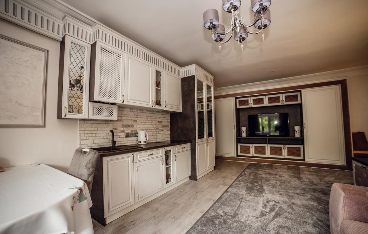 Апартаменты Апартаменты LUXURY LAVANDER Поляна-16