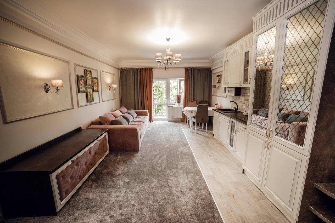 Апартаменты Апартаменты LUXURY LAVANDER Поляна-21